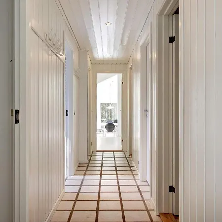 Casa vacanze Four-bedroom Holiday In Nexo 15